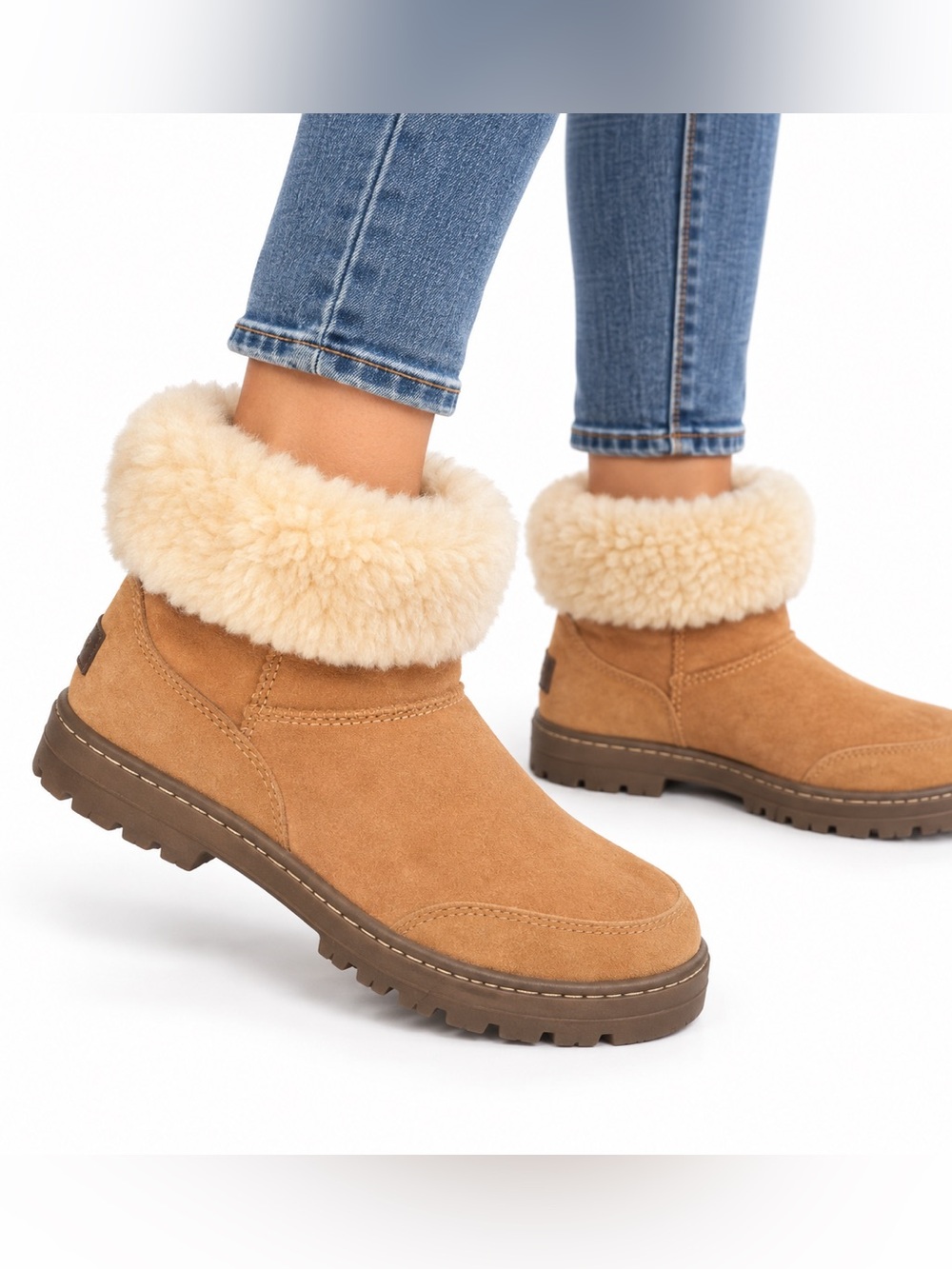 UGG Size 7 Cozy Suede Shearling-Lined Ankle Boots - Tan